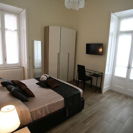 B&B Il Ritratto ซาแลร์โน ภายนอก รูปภาพ