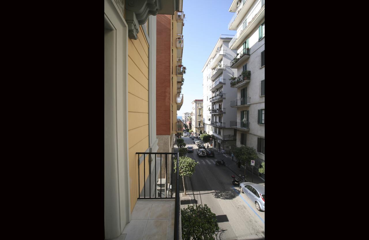 B&B Il Ritratto ซาแลร์โน ภายนอก รูปภาพ